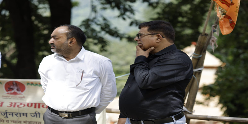 दिव्य मूर्ति स्थापना की प्रगति