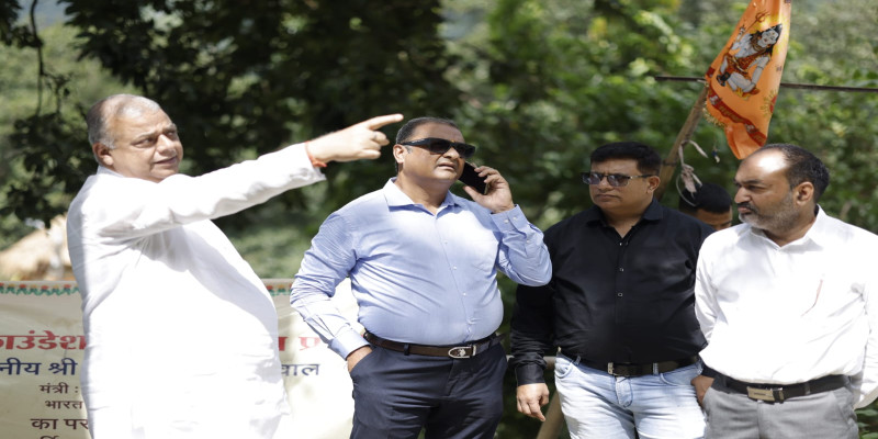 दिव्य मूर्ति स्थापना की प्रगति